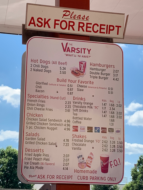 Illustration for article titled 91 years of chili dogs: How Atlanta’s The Varsity lasts and lasts